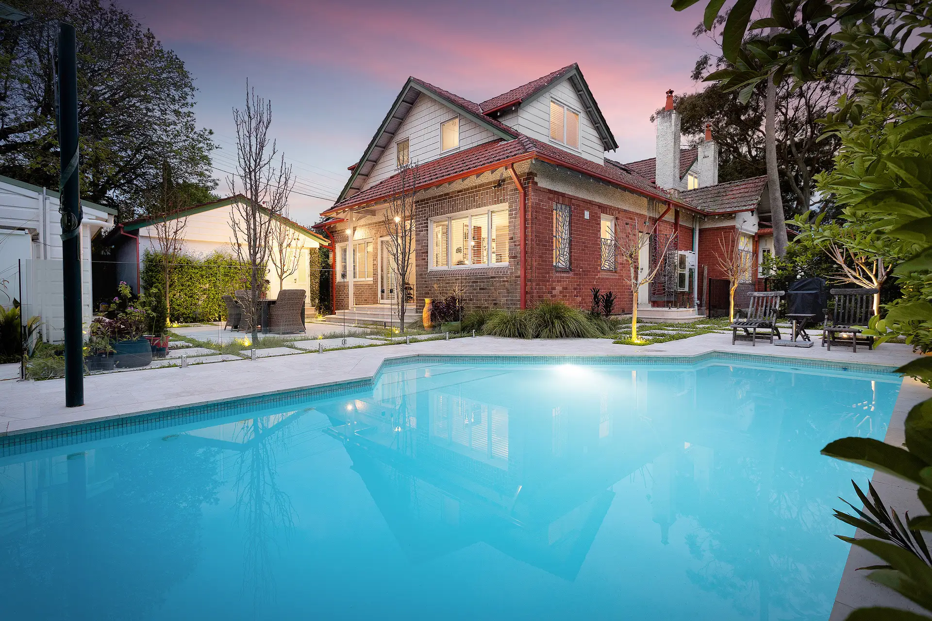 12 Oswald Street, Mosman Sold by James Avenue - image 1