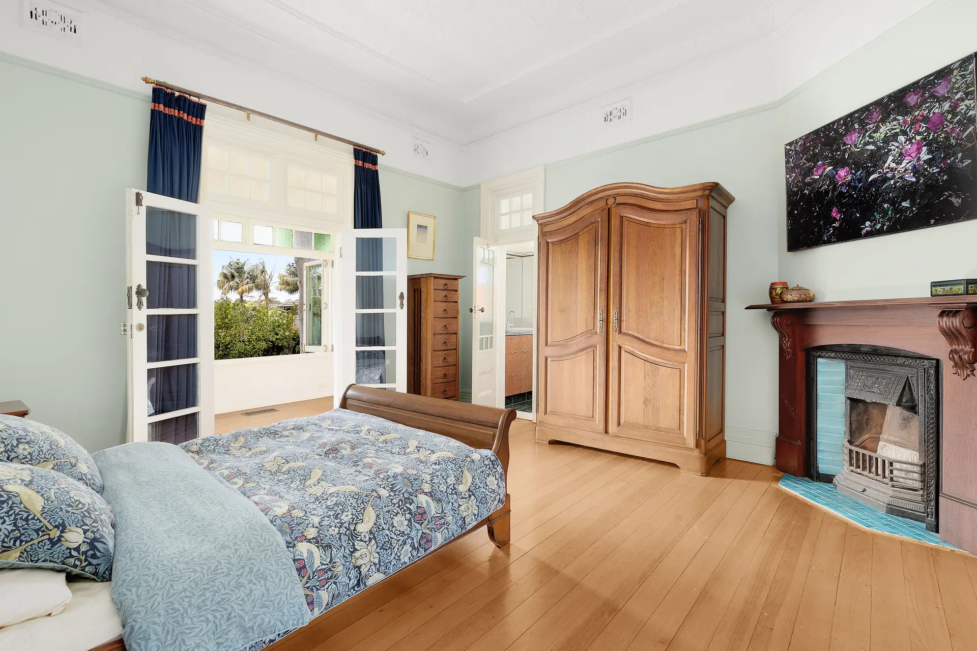 12 Oswald Street, Mosman Sold by James Avenue - image 1
