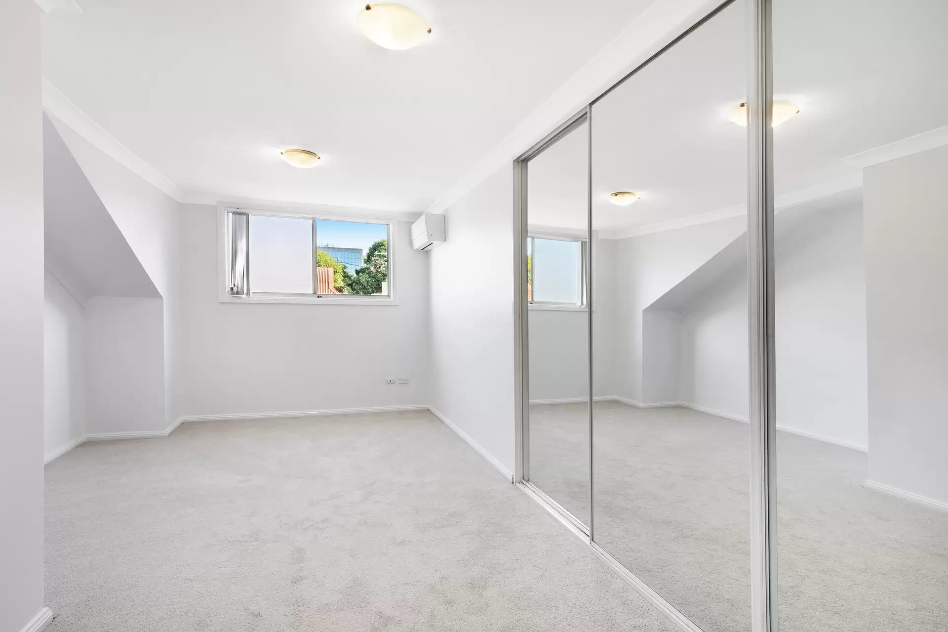 3/29 Harold Street, North Parramatta Sold by James Avenue - image 1