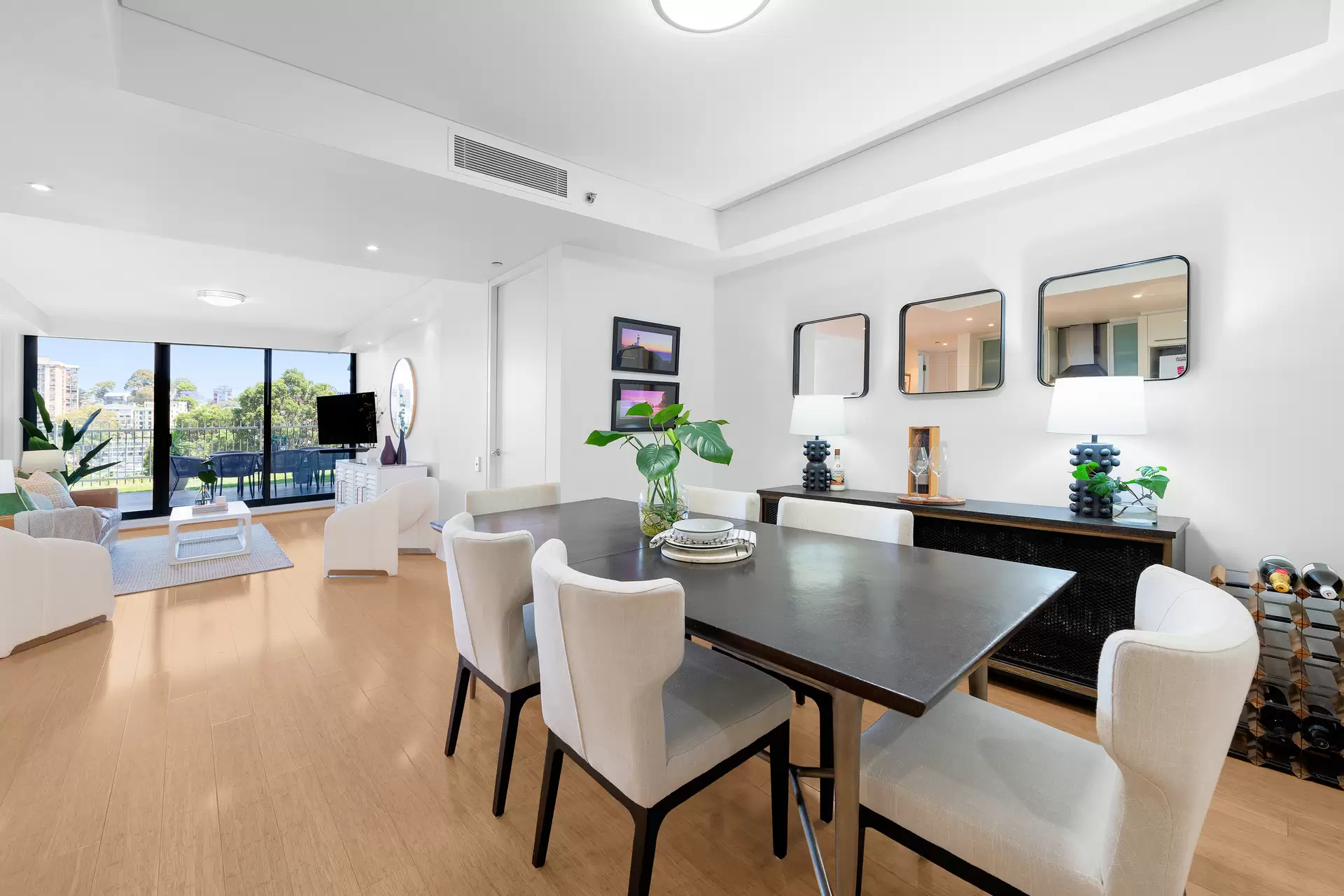 302/30 Glen Street, Milsons Point Sold by James Avenue - image 1