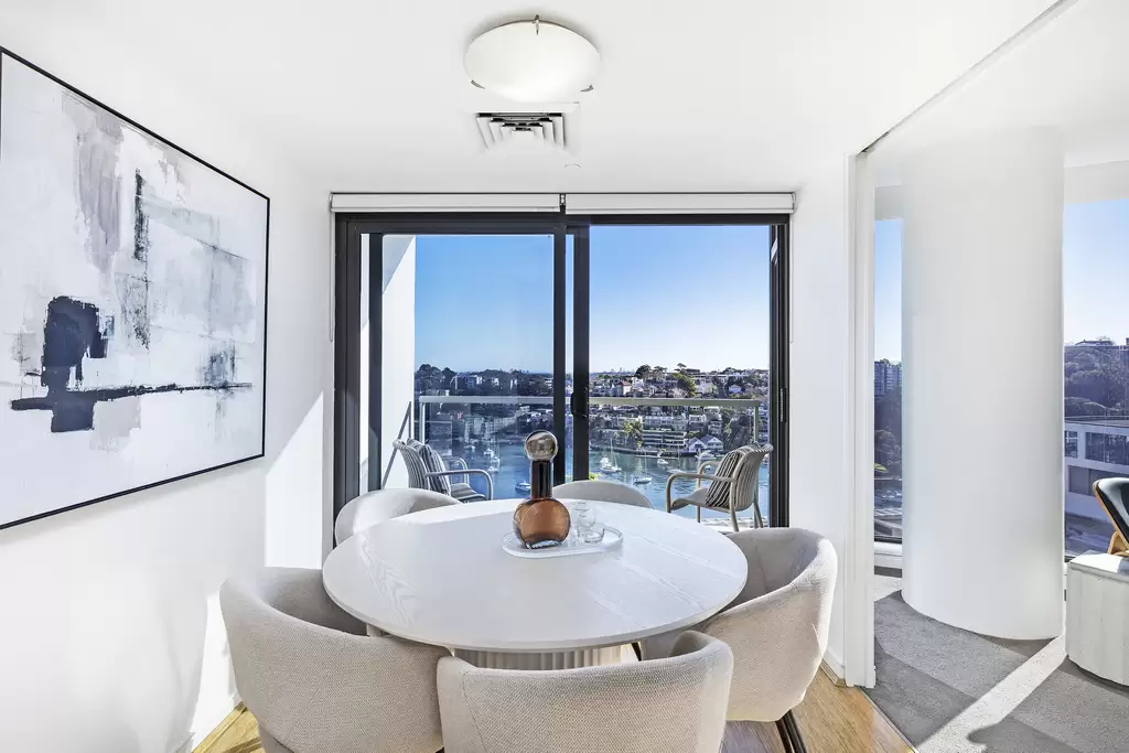 1707/30 Glen Street, Milsons Point For Sale by James Avenue