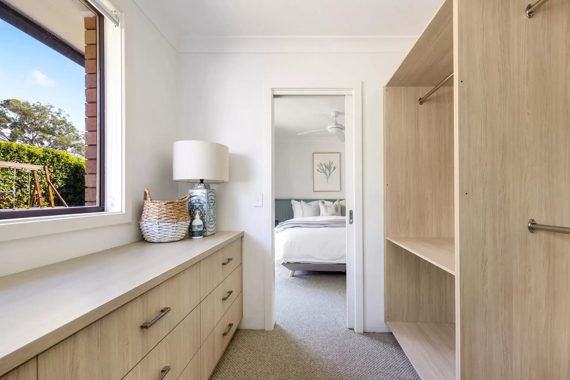 7 Pinaroo Place, Gymea Bay Leased by James Avenue - image 1