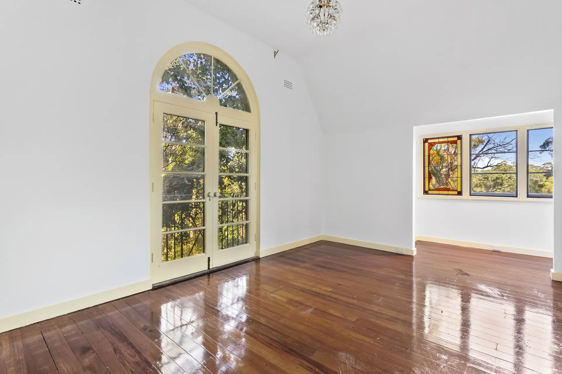 5 Blytheswood Avenue, Warrawee Sold by James Avenue - image 1