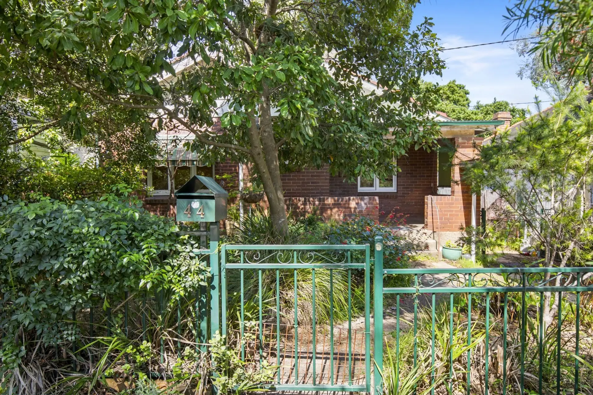 44 Linton Avenue, West Ryde Sold by James Avenue - image 1