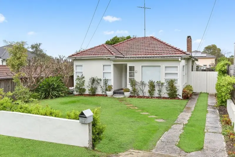 27 Frances Road, Putney Leased by James Avenue - image 1