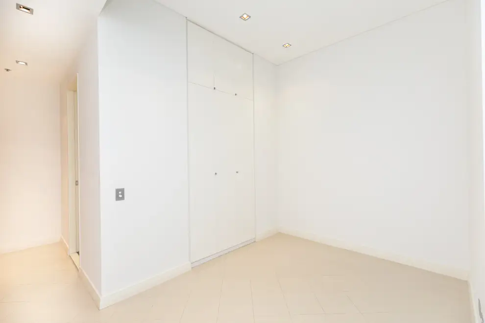705/8 Glen Street, Milsons Point Leased by James Avenue - image 1