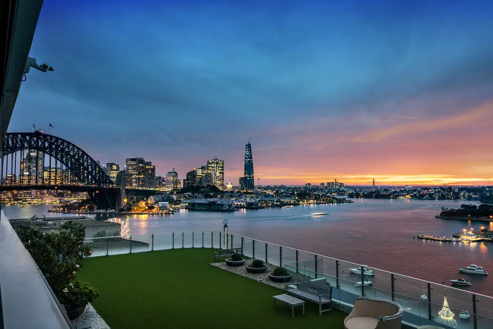 1202/8 Glen Street, Milsons Point Sold by James Avenue - image 1
