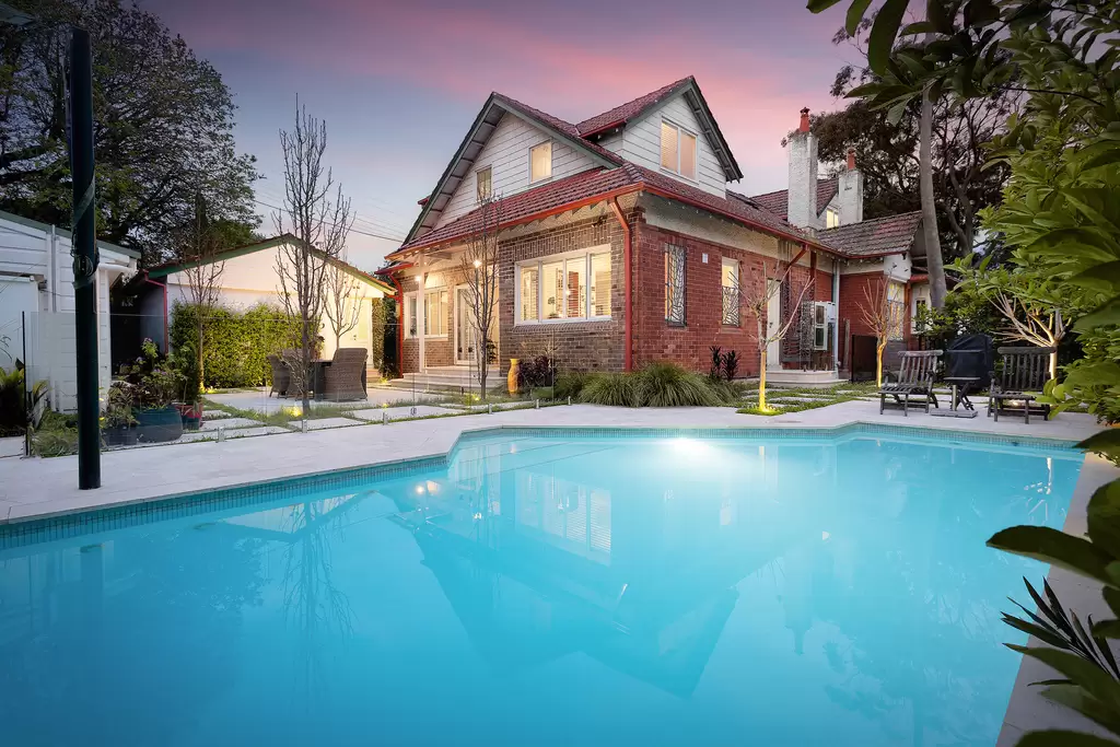 12 Oswald Street, Mosman Leased by James Avenue