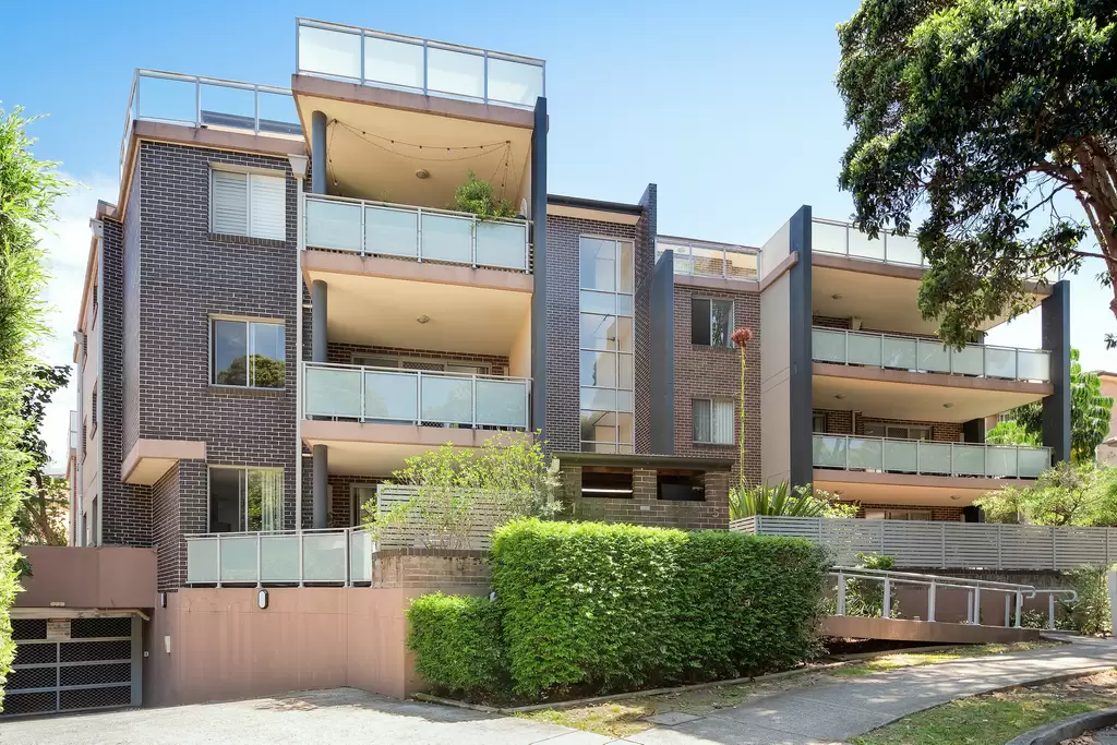 17/1-5 The Strand, Rockdale Sold by James Avenue