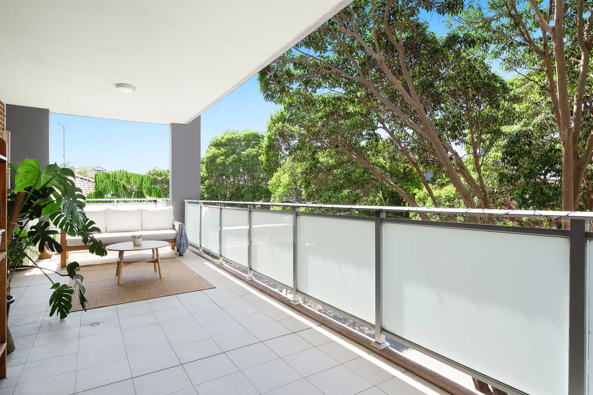 17/1-5 The Strand, Rockdale Sold by James Avenue - image 1