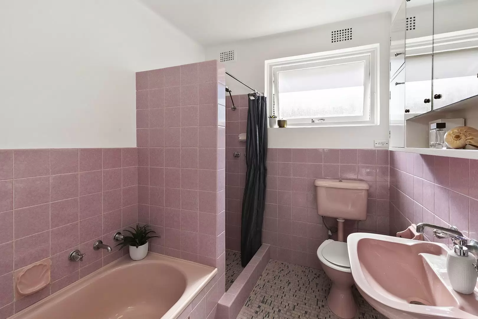 21/11 Merlin Street, Neutral Bay Leased by James Avenue - image 1