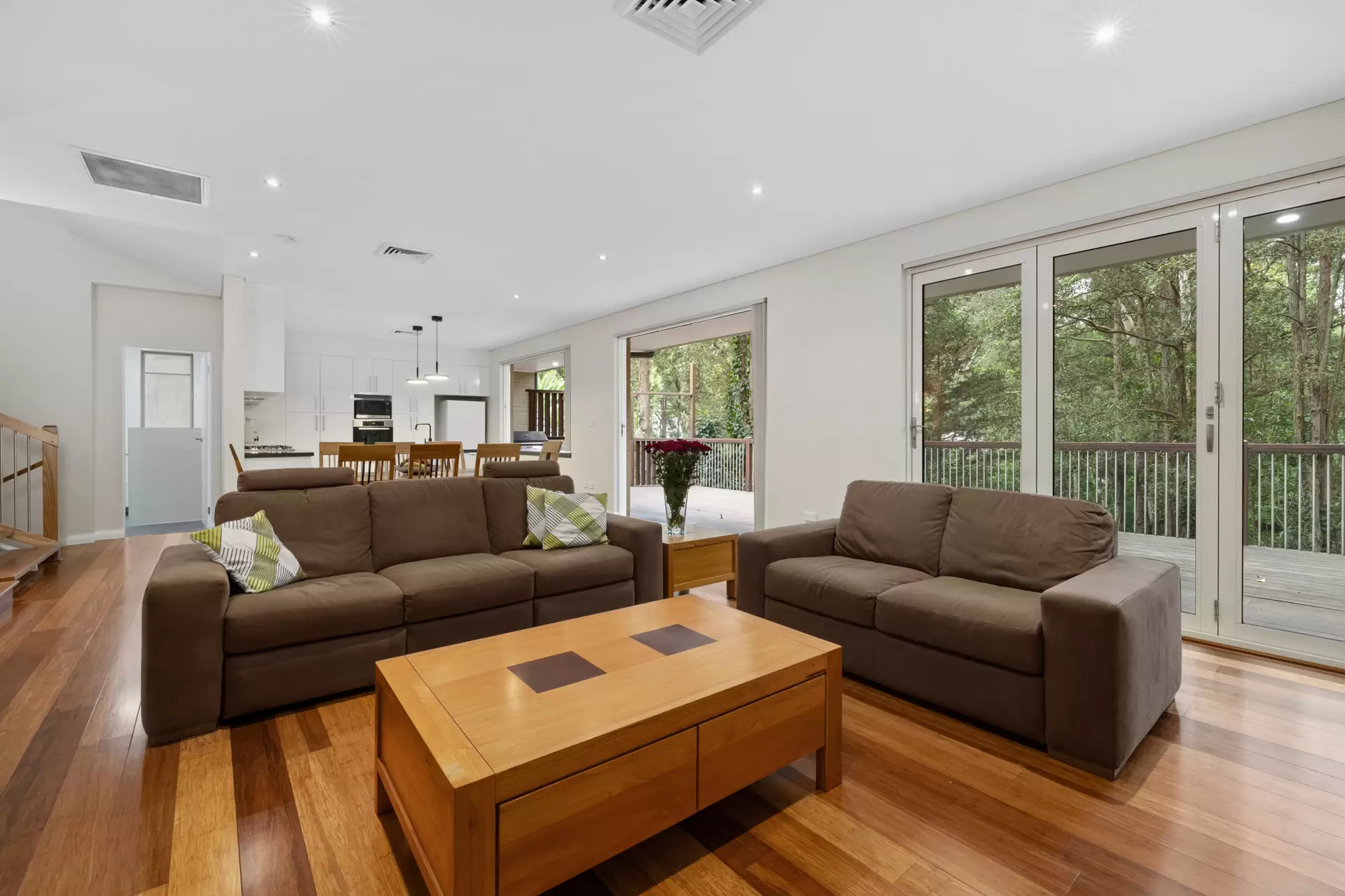 50 Livingstone Avenue, Pymble Sold by James Avenue - image 1
